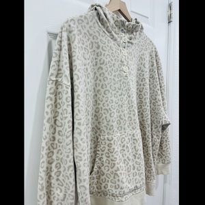 Old navy fleece hoodie